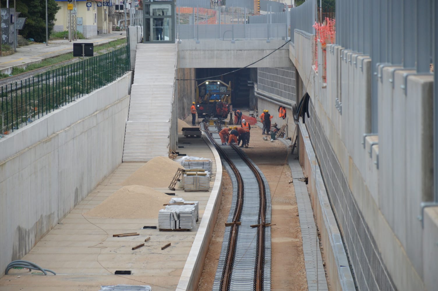 Lavori Di Interramento Della Linea Ferroviaria F.A.L. Bari-Matera ...